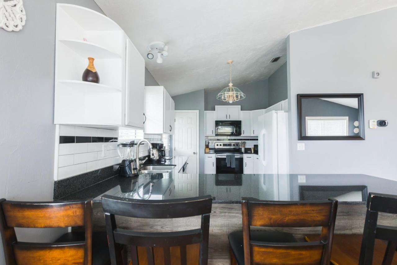 Five Bedroom Home In The Heart Of St Aug Beach St. Augustine Exteriör bild